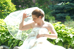 Michigan bride from MSU writes rave reviews about this michigan wedding photojournalist